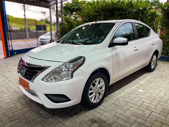 NISSAN VERSA 1.6 16V FLEXSTART S 4P MANUAL NISSAN VERSA 1.6 16V FLEXSTART S 4P MANUAL